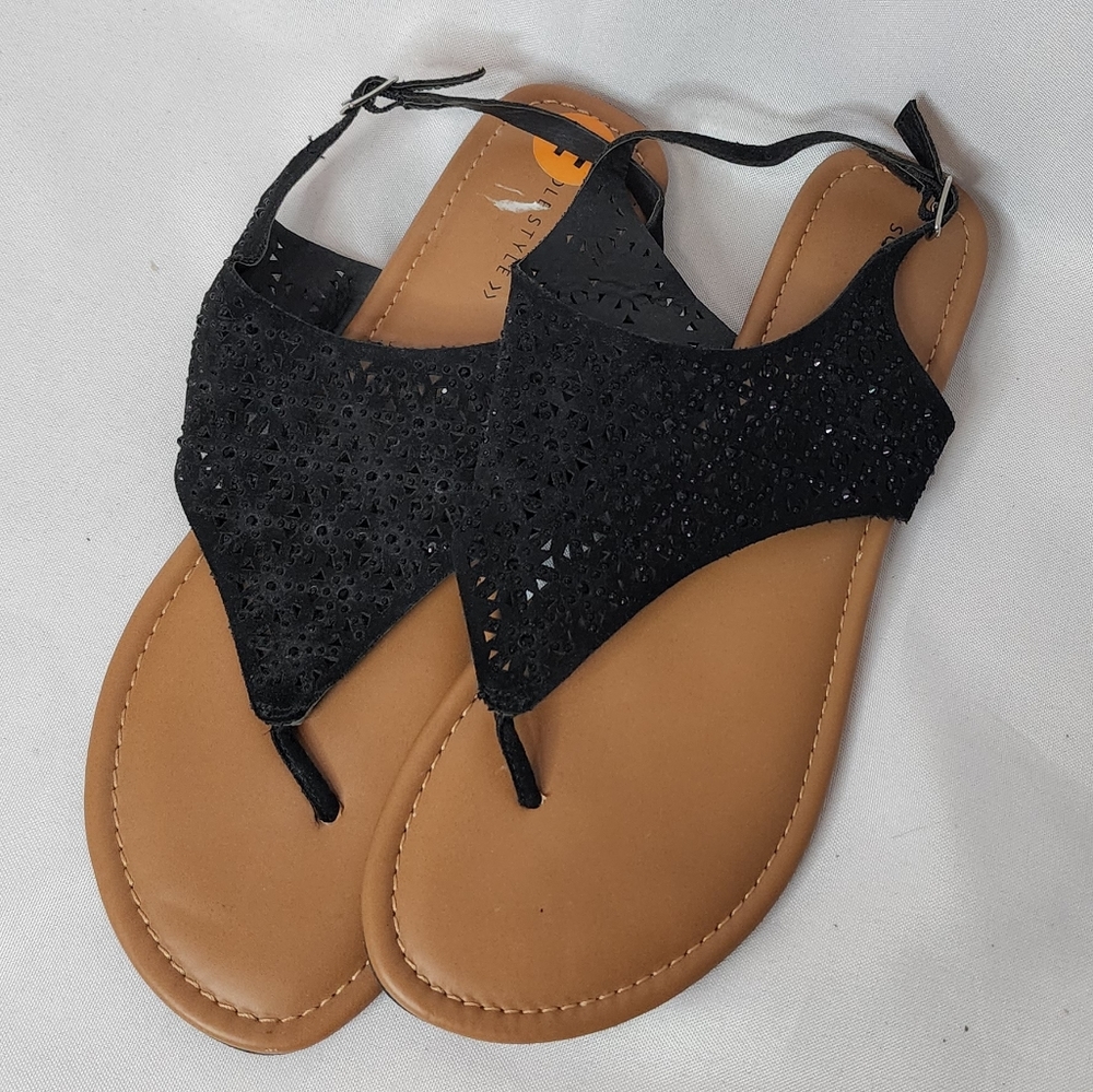 Sole Style Black Sandals